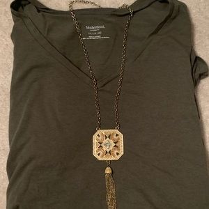 ❄️ 3/$20 ❄️ Olive Maternity Shirt